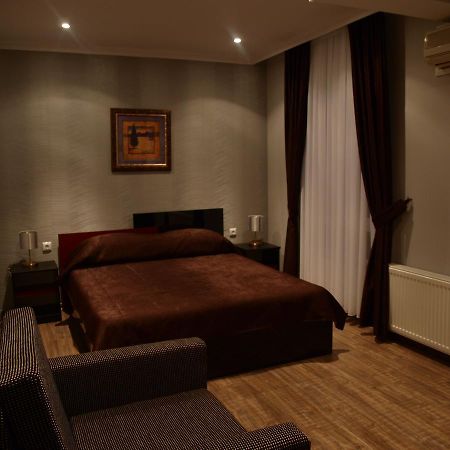 Hotel Mimoza Razgrad Bagian luar foto